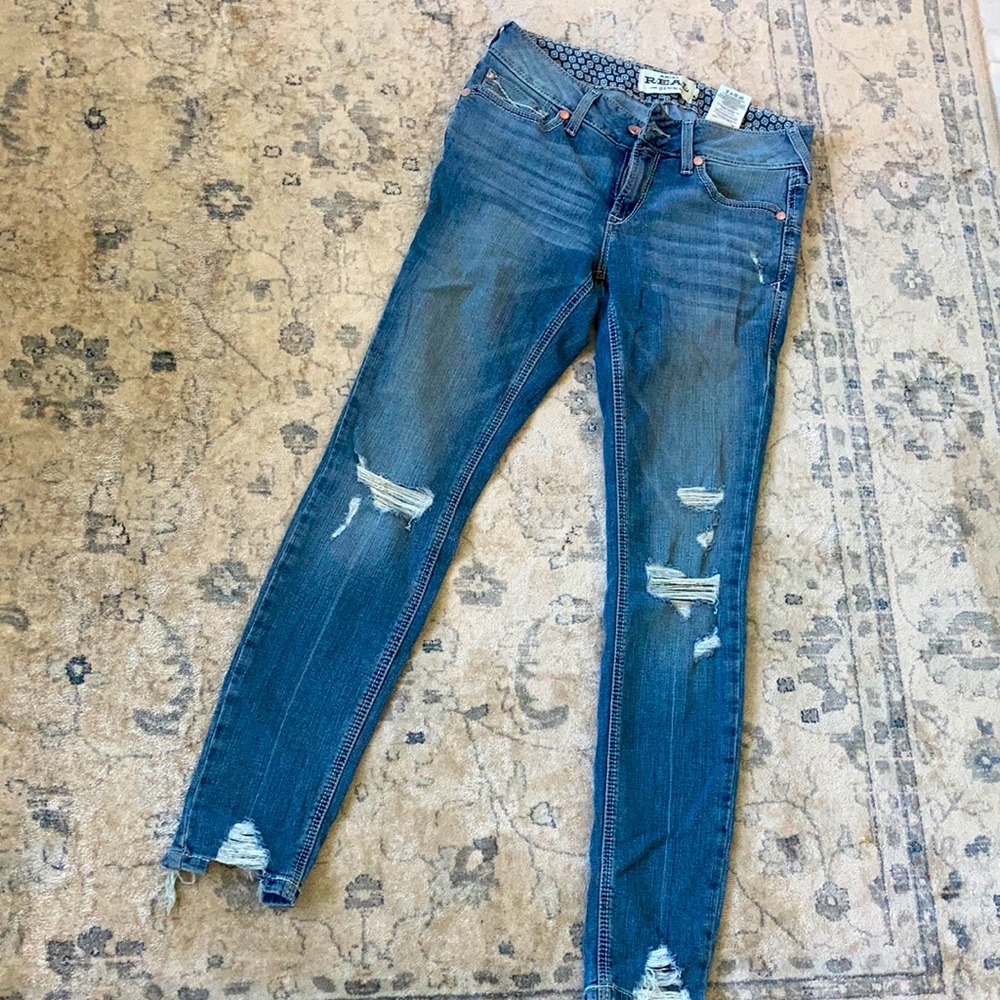 Skinny jeans